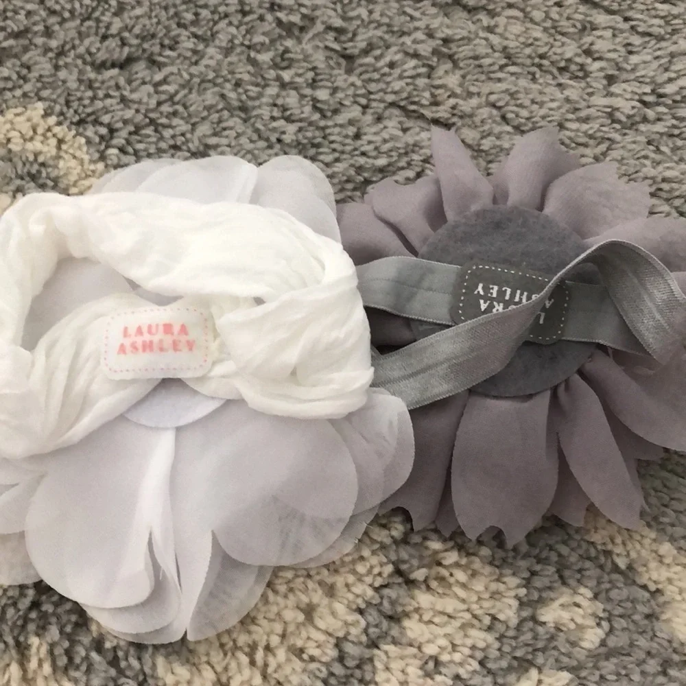 Laura Ashley Soft large white and gray flower headbands